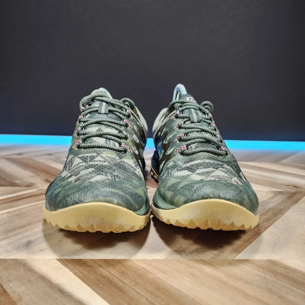 Merrell Antora 2 Womens 10 Trail Running Shoes Green Camo Pink Vibram J067262